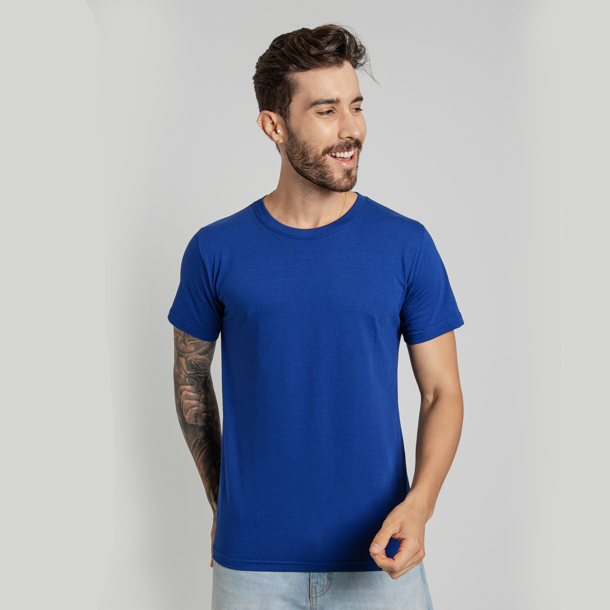Compre 1 e Leve 2 - Camisa lisa Costarini 100% algodão