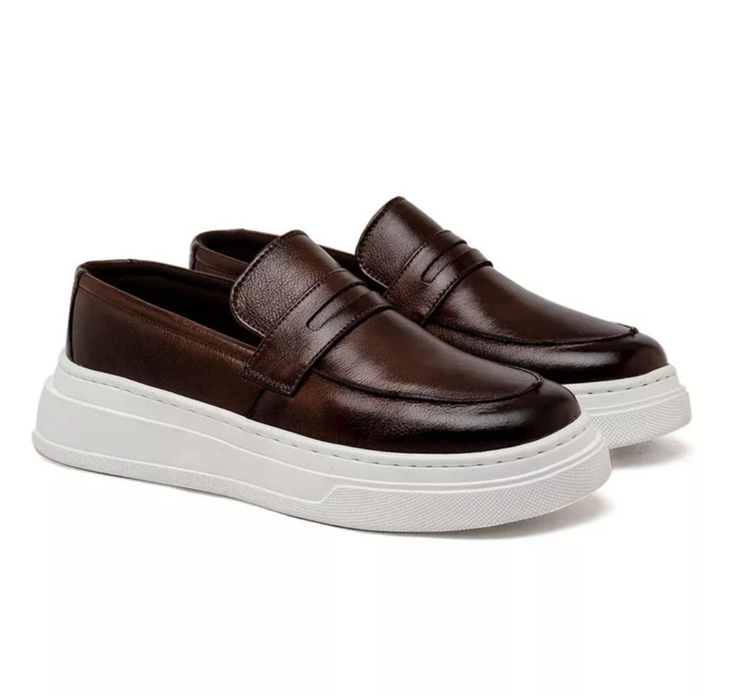 Slip On Loafer Masculino Laroche Toquio em Couro - Café