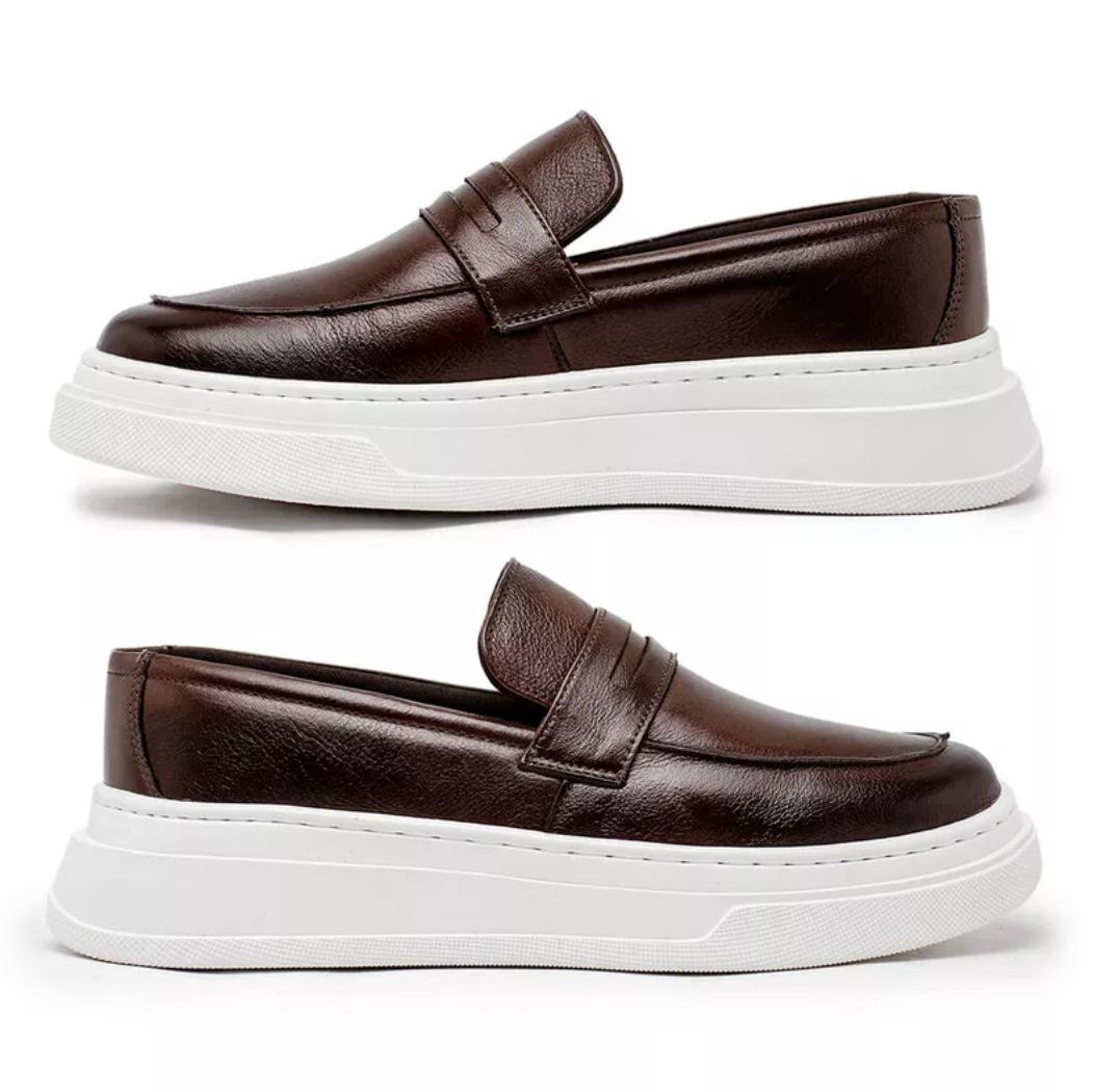 Slip On Loafer Masculino Laroche Toquio em Couro - Café