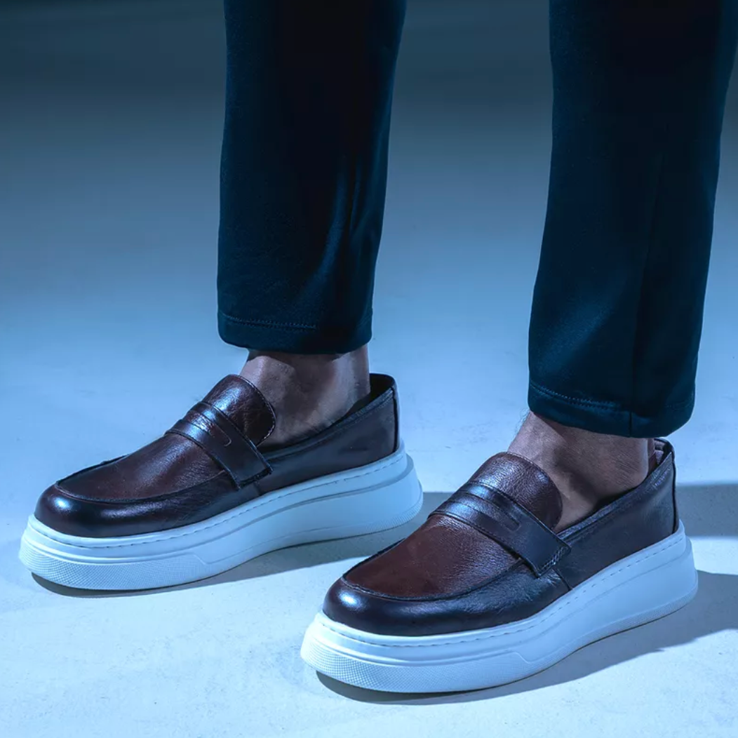 Slip On Loafer Masculino Laroche Toquio em Couro - Café