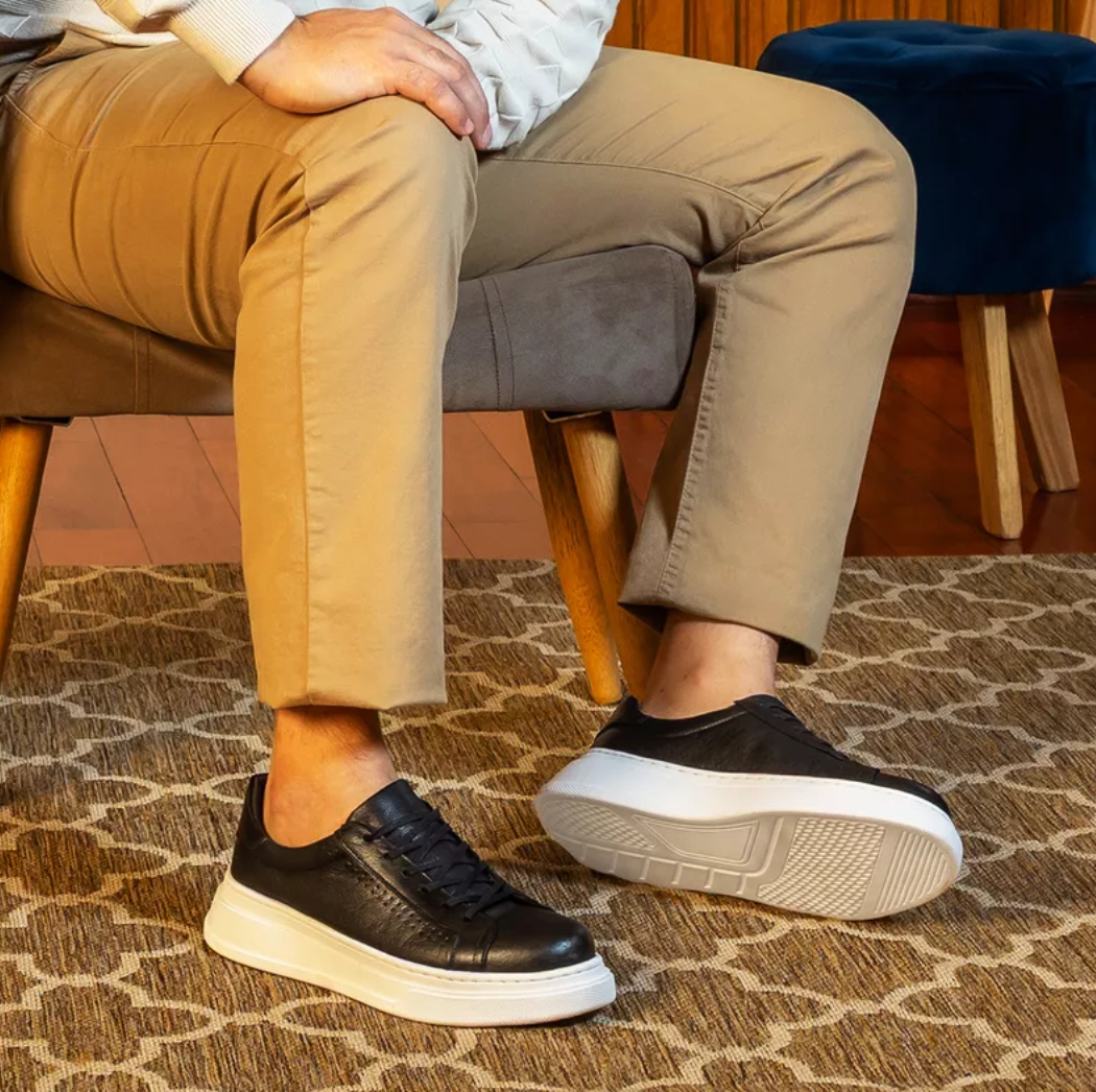 Sapatenis Casual Masculino Laroche Toquio em Couro - Preto